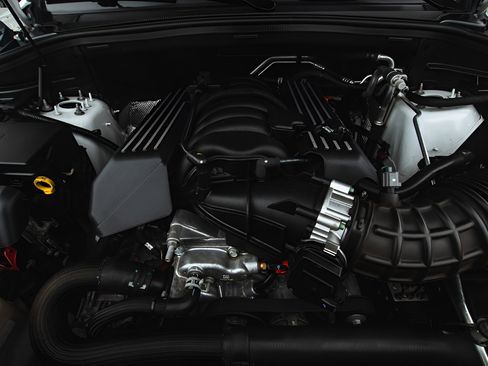 Used 2020 Dodge Durango SRT w/ Premium Interior Group image 39