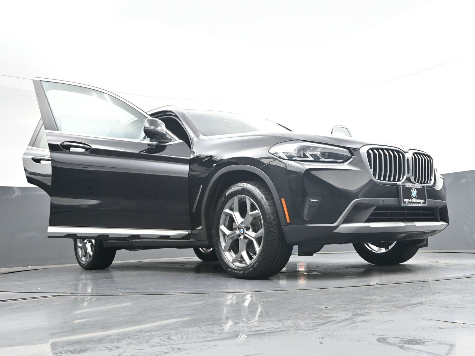 Used 2023 BMW X3 xDrive30i w/ Convenience Package AWD/4WD image 39