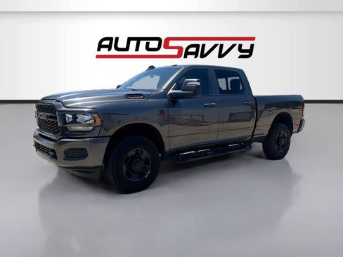 Used 2024 RAM 3500 Tradesman AWD/4WD image 3