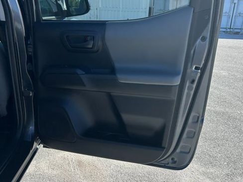 Used 2021 Toyota Tacoma SR image 48