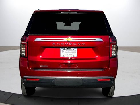 Used 2024 Chevrolet Suburban High Country image 7