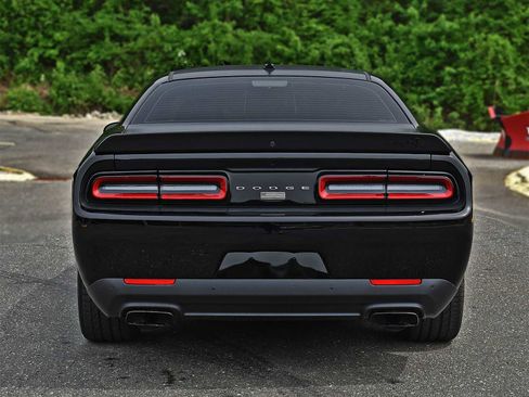 Used 2023 Dodge Challenger SRT Hellcat RWD image 9