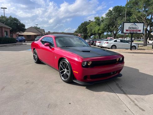 Used 2016 Dodge Challenger R/T Scat Pack w/ Sound Group II RWD image 1