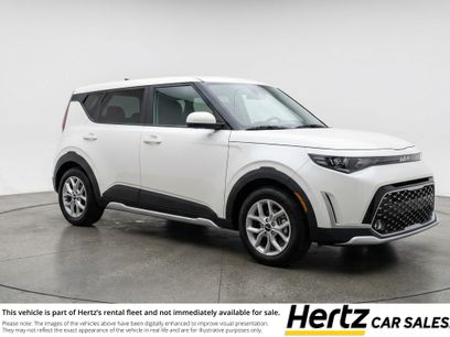 Used 2025 Kia Soul LX w/ LX Technology Package