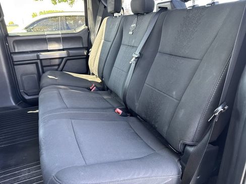 Used 2018 Ford F150 XLT w/ Equipment Group 302A Luxury AWD/4WD image 12