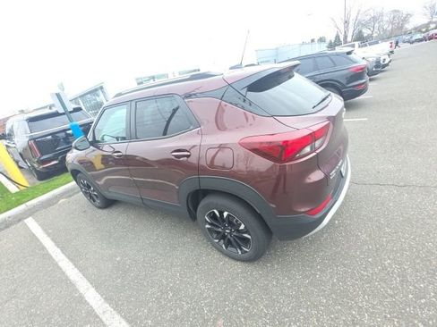 Certified 2023 Chevrolet TrailBlazer LT w/ Confidence II Package image 2