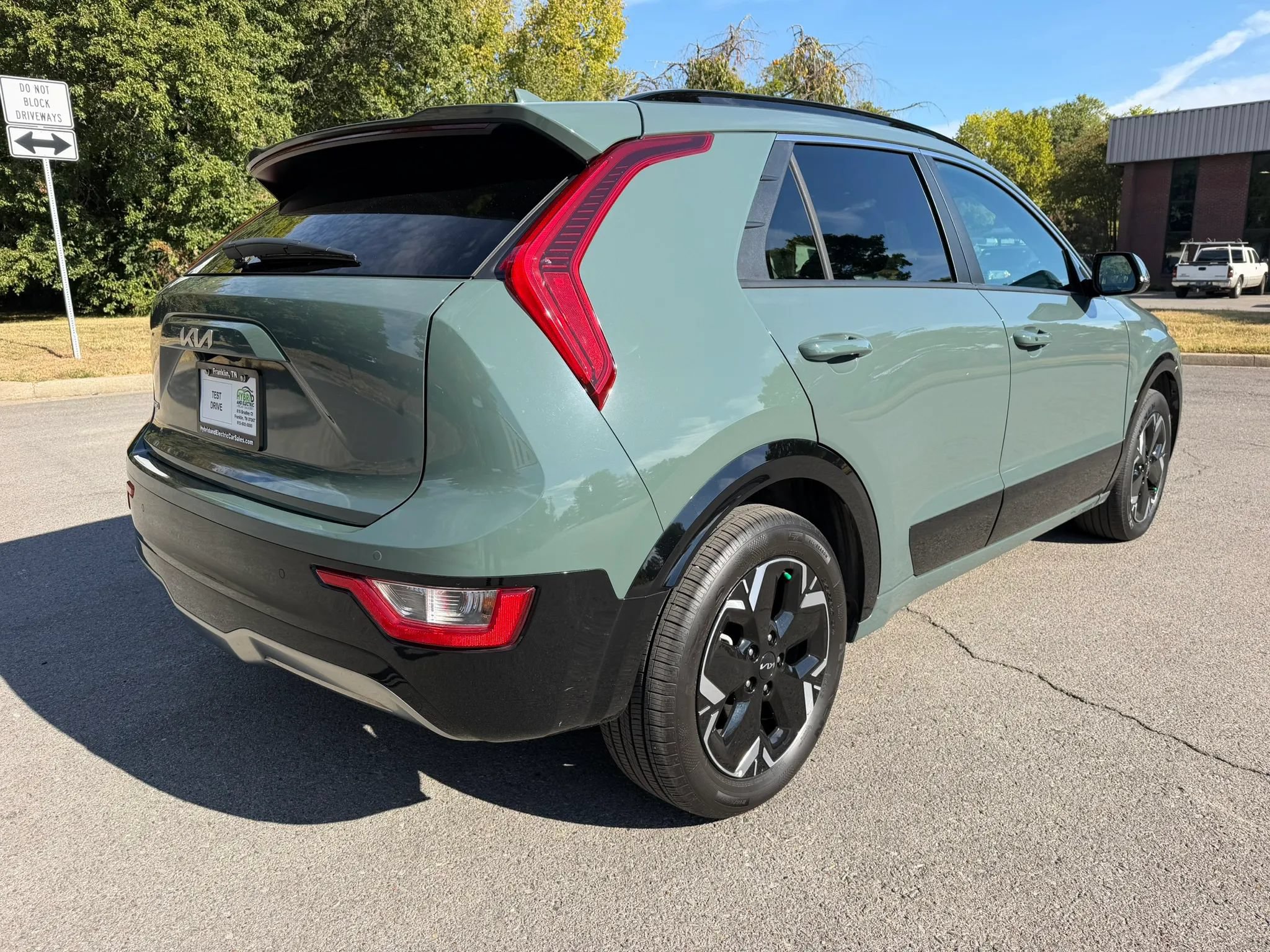 Used 2023 Kia Niro Wind FWD image 5