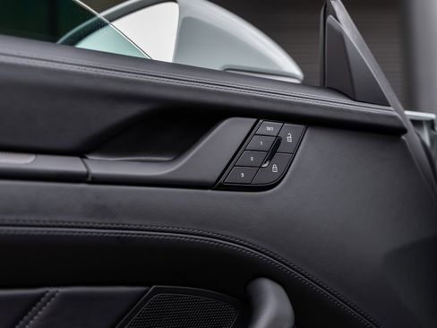 New 2026 Porsche 911 Carrera 4S image 22