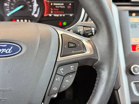 Used 2018 Ford Fusion SE w/ Equipment Group 602A FWD image 24