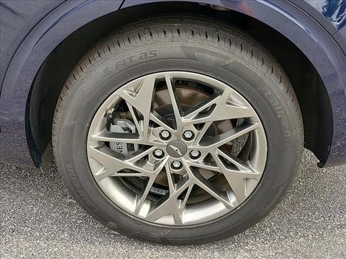 Used 2025 Genesis GV70 2.5T AWD/4WD image 16