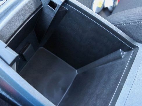 New 2026 GMC Canyon Elevation w/ Convenience Package image 14