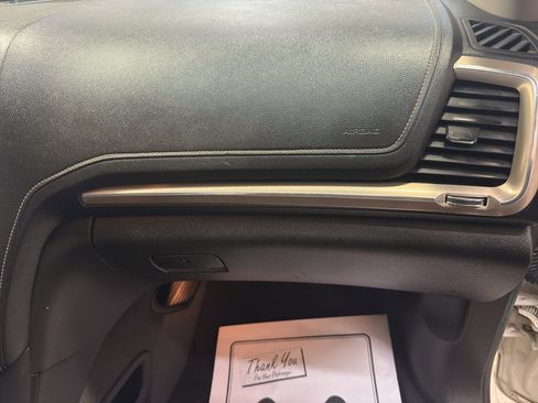 Used 2013 GMC Acadia Denali image 24