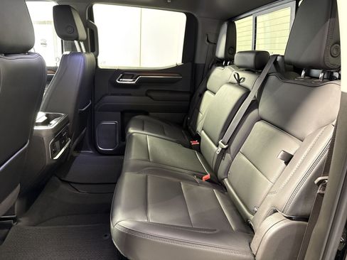 Used 2024 GMC Sierra 1500 Denali w/ Technology Package AWD/4WD image 49