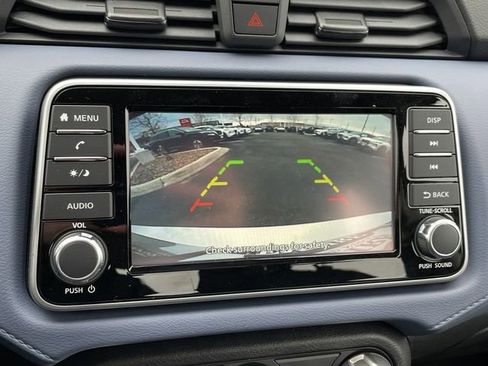 Used 2025 Nissan Versa SV w/ Trunk Package image 23