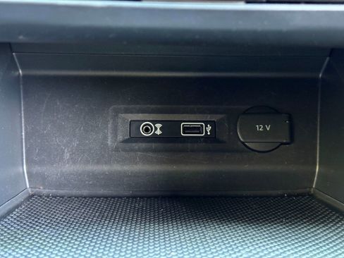 Used 2018 Volkswagen Atlas SE image 26