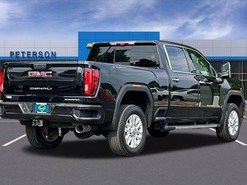 Used 2022 GMC Sierra 3500 Denali w/ Denali Ultimate Package image 4