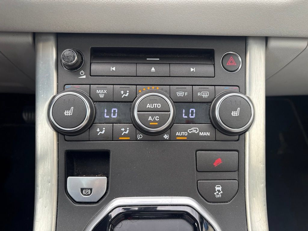 Used 2013 Land Rover Range Rover Evoque Pure Plus AWD/4WD image 21