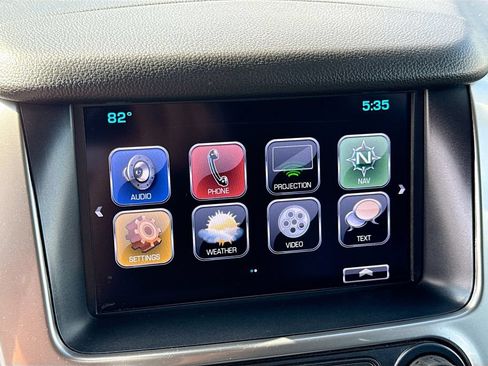 Used 2018 Chevrolet Tahoe LT RWD image 16