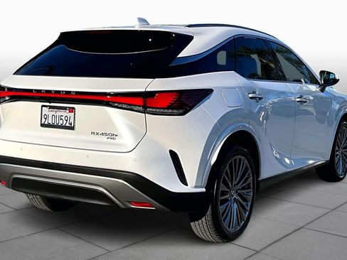 Used 2024 Lexus RX 450h Luxury w/ Convenience Package image 12