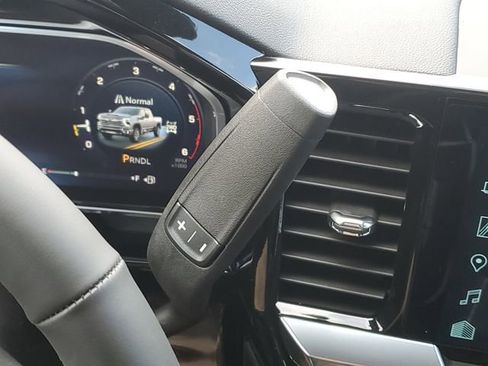 New 2026 Chevrolet Silverado 2500 High Country w/ Technology Package AWD/4WD image 15