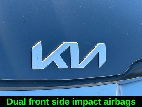 Used 2024 Kia Sportage EX FWD image 19