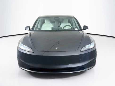 Used 2025 Tesla Model 3 Long Range RWD image 2