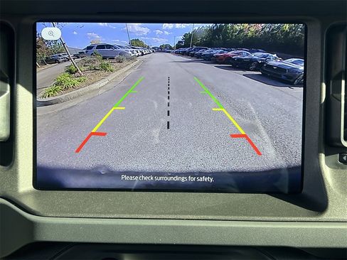 New 2025 Ford Bronco Base image 3