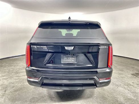 Used 2025 Cadillac Escalade IQ Sport 2 image 7