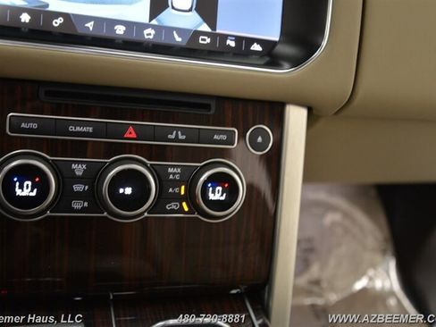 Used 2017 Land Rover Range Rover HSE AWD/4WD image 17