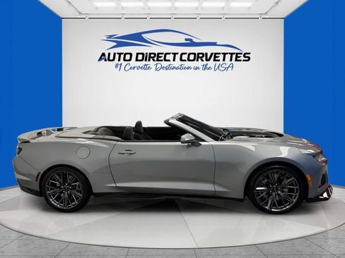 Used 2023 Chevrolet Camaro ZL1 RWD image 5