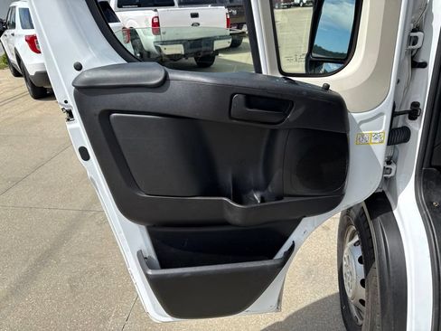 Used 2021 RAM ProMaster 1500 w/ Convenience Group FWD image 25
