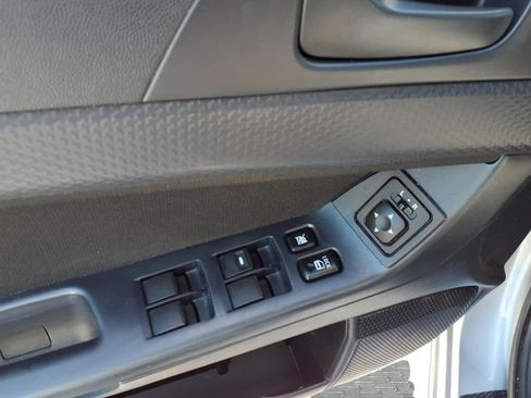 Used 2010 Mitsubishi Lancer DE FWD image 12