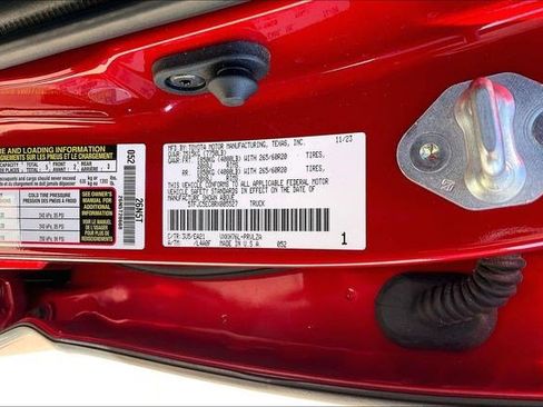 Used 2024 Toyota Tundra Limited image 40