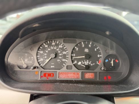 Used 2004 BMW 325i Sedan image 13