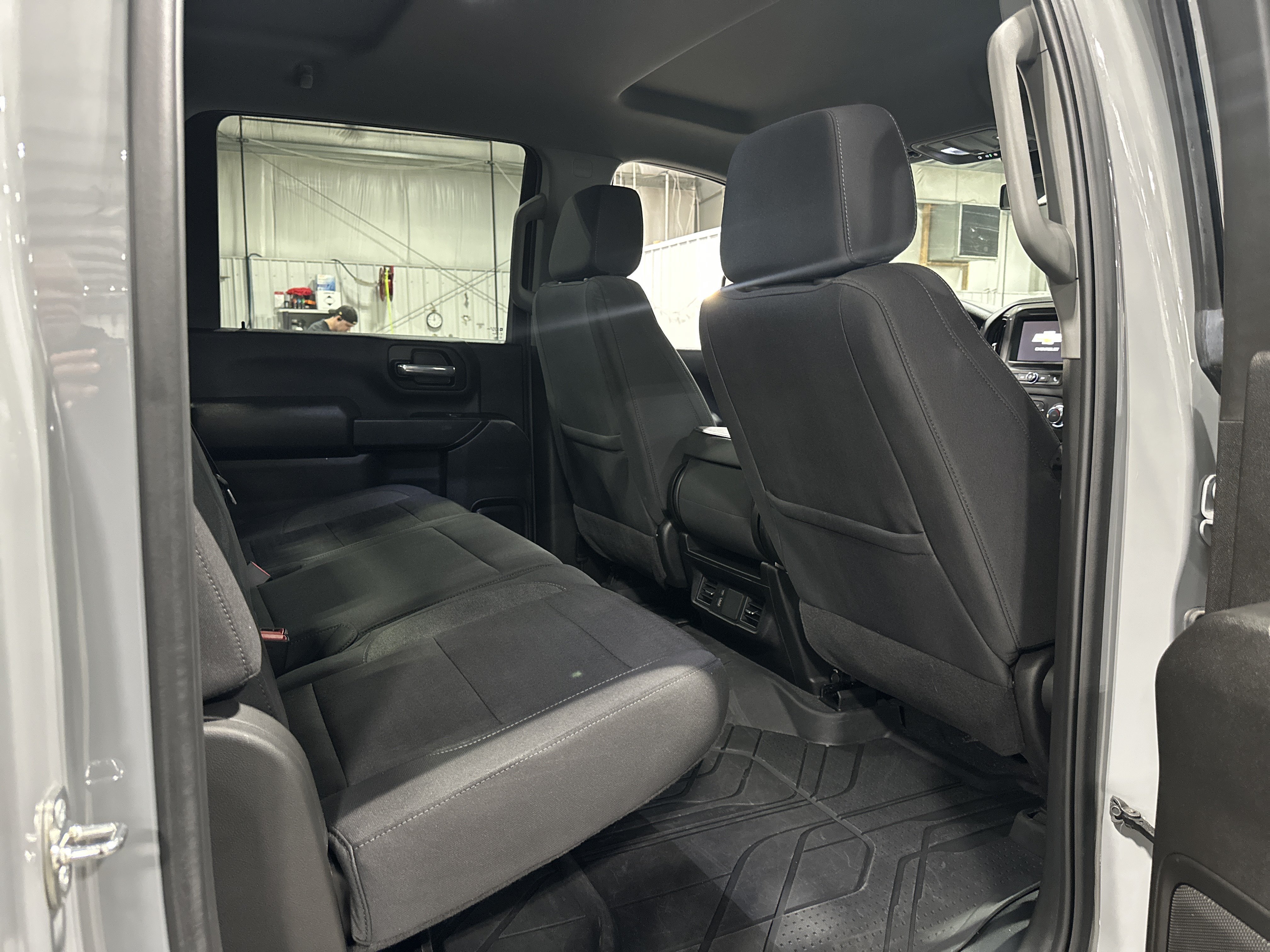 Used 2024 Chevrolet Silverado 2500 Custom w/ Custom Convenience Package AWD/4WD image 12