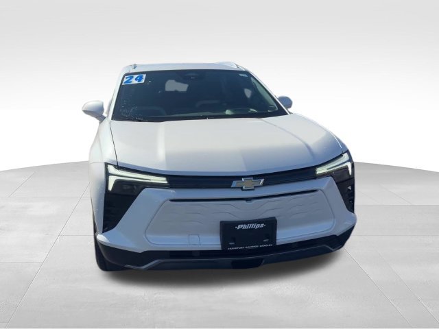 Used 2024 Chevrolet Blazer EV LT AWD/4WD image 8