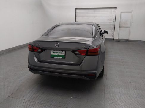 Used 2023 Nissan Altima 2.5 SV FWD image 7