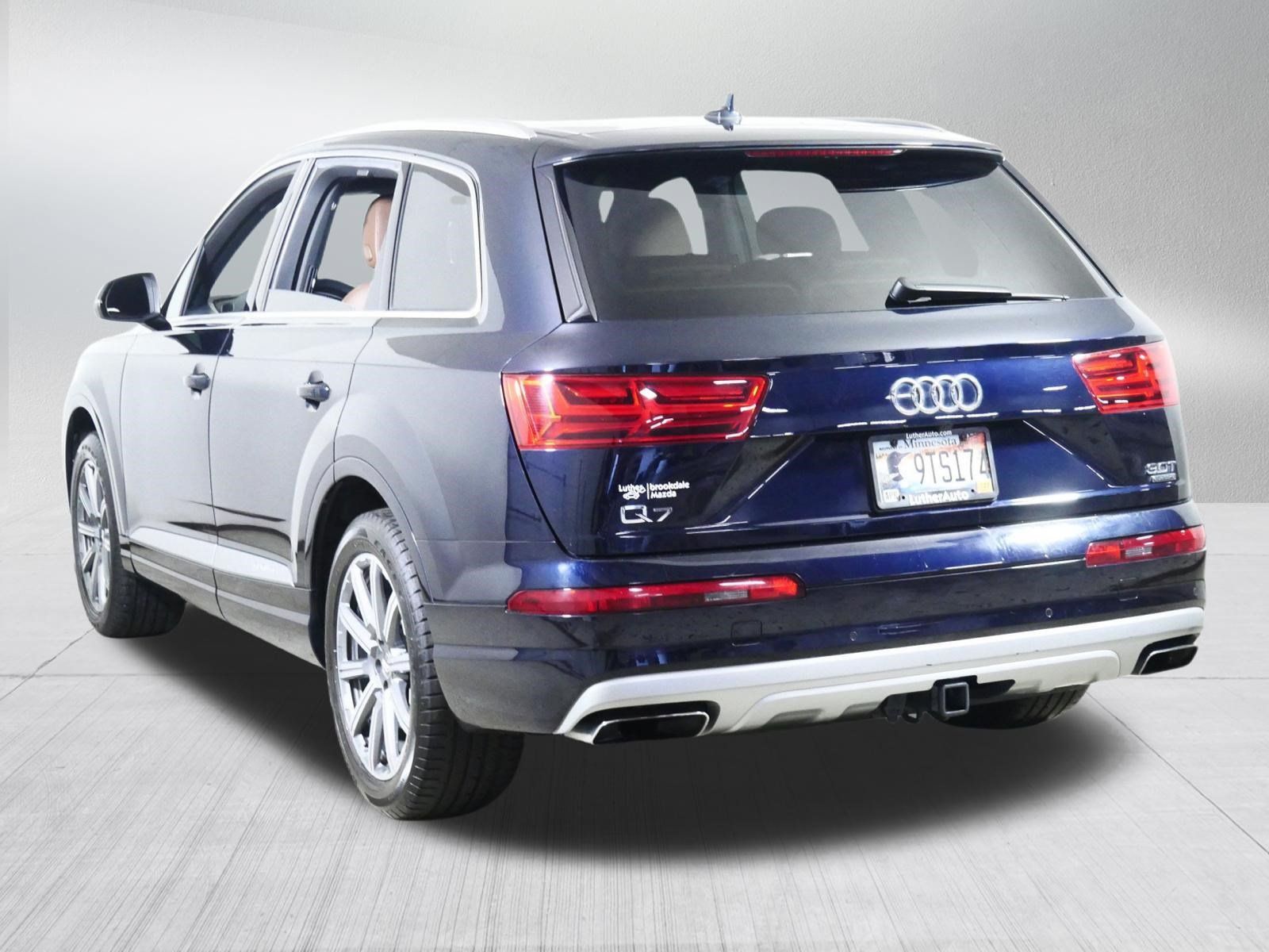 Used 2017 Audi Q7 3.0T Prestige w/ Prestige Package AWD/4WD image 5