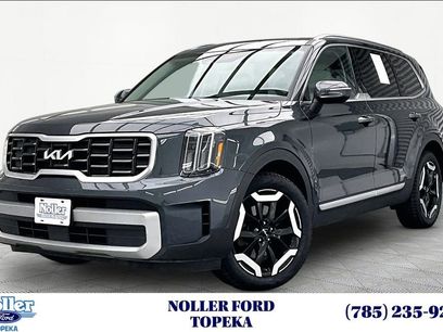 Used 2024 Kia Telluride S w/ S Sunroof Package