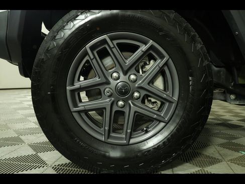 Used 2024 Jeep Wrangler Sport S image 11