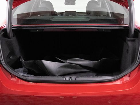 Used 2018 Alfa Romeo Giulia Base w/ Nero Edizione image 38