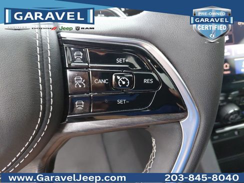 Used 2023 Jeep Grand Cherokee L Overland AWD/4WD image 6