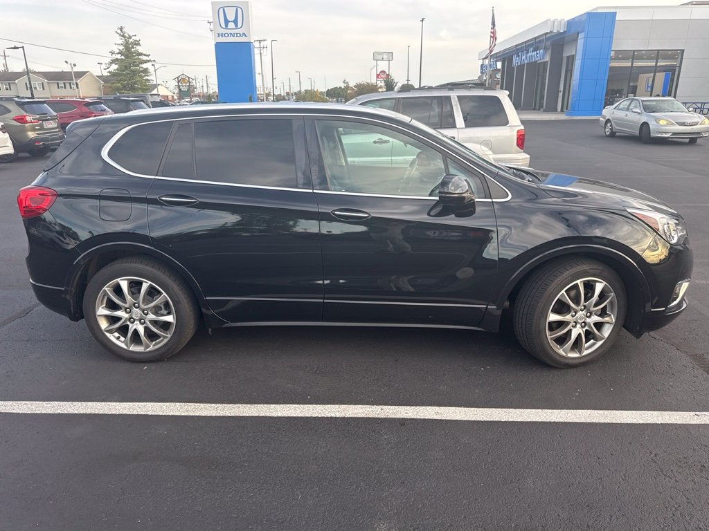 Used 2020 Buick Envision Essence w/ Experience Buick Package FWD image 2