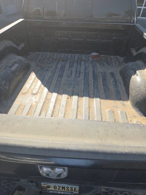 Used 2018 RAM 1500 Laramie w/ Convenience Group AWD/4WD image 6