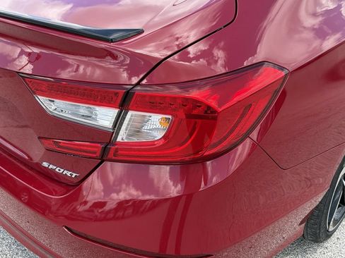 Used 2022 Honda Accord Sport image 10