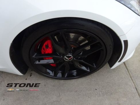 Used 2014 Chevrolet Corvette Stingray Coupe image 10