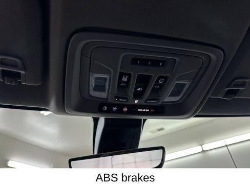 Used 2021 GMC Sierra 2500 Denali w/ Denali Ultimate Package image 46