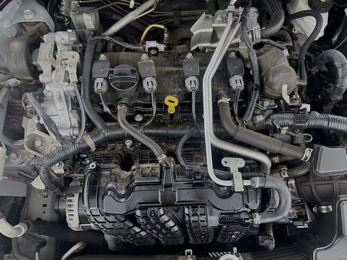 Used 2024 Nissan Altima 2.5 S FWD image 71