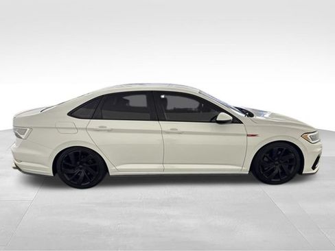 Used 2021 Volkswagen Jetta GLI FWD image 8