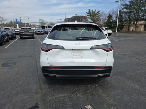 Used 2024 Honda HR-V LX image 6